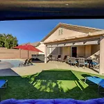 Unique Home! Pool, Jacuzzi 20 Percent Off For Longterm 420 Friendly Outside Only