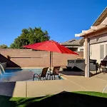 Unique Home! Pool, Jacuzzi 20 Percent Off For Longterm 420 Friendly Outside Only