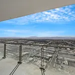 1 Bedroom Luxury Suite On 35 Floor With Amazing Strip Views