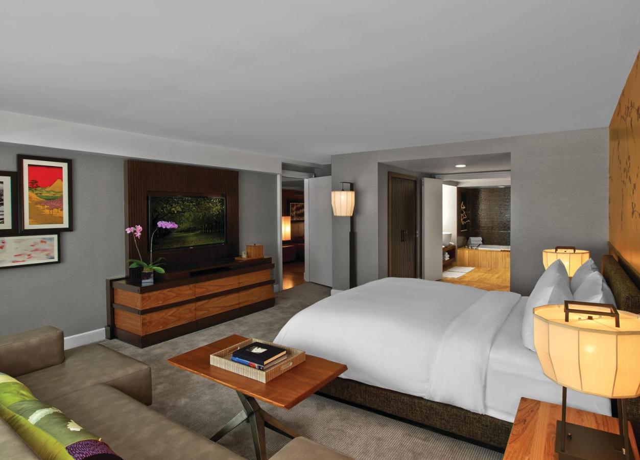 Caesars Palace & Casino Resort 5*