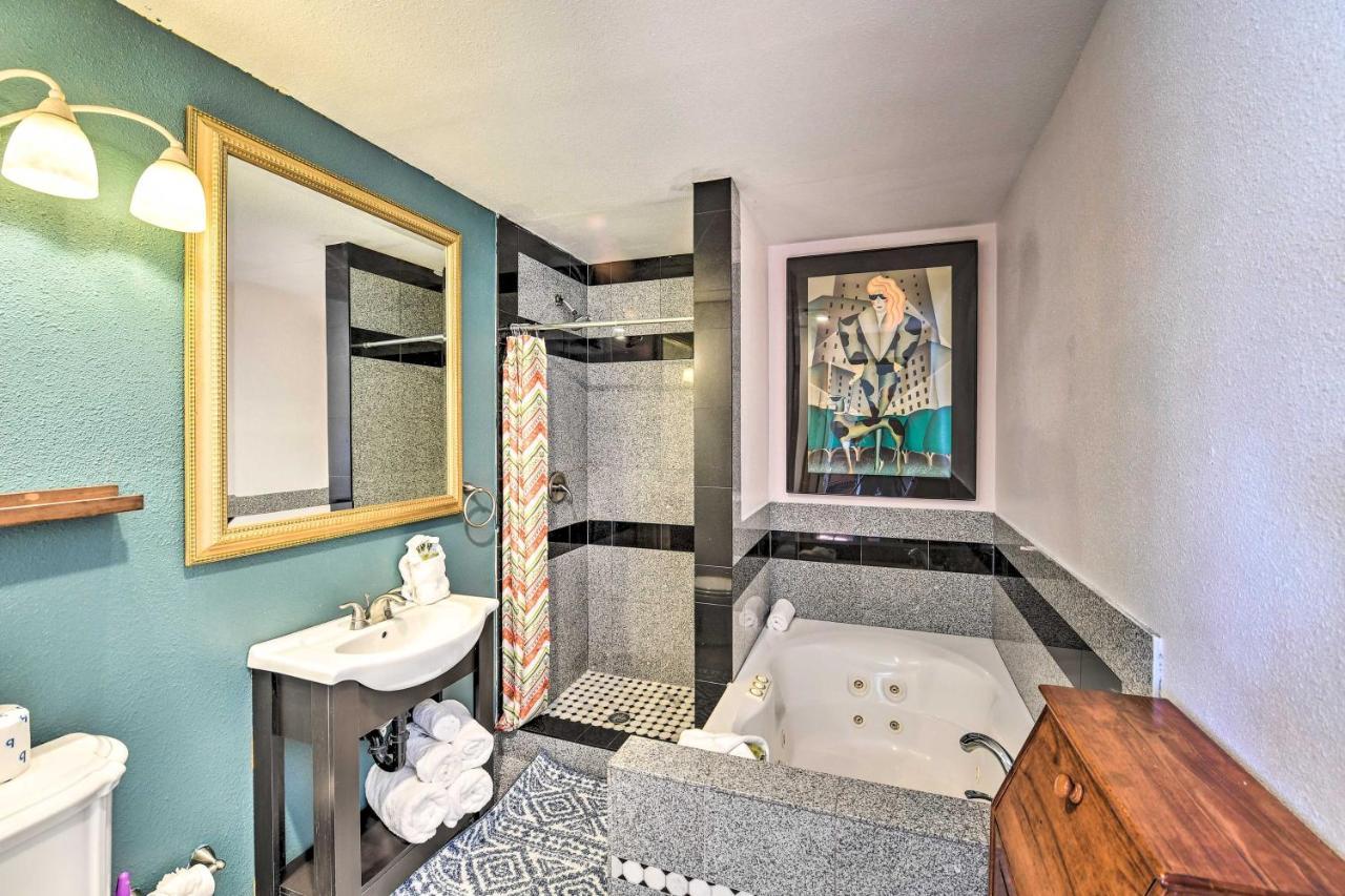 Ferienhaus Elegant With Pool Table 3 Mi To Vegas Strip! Las Vegas