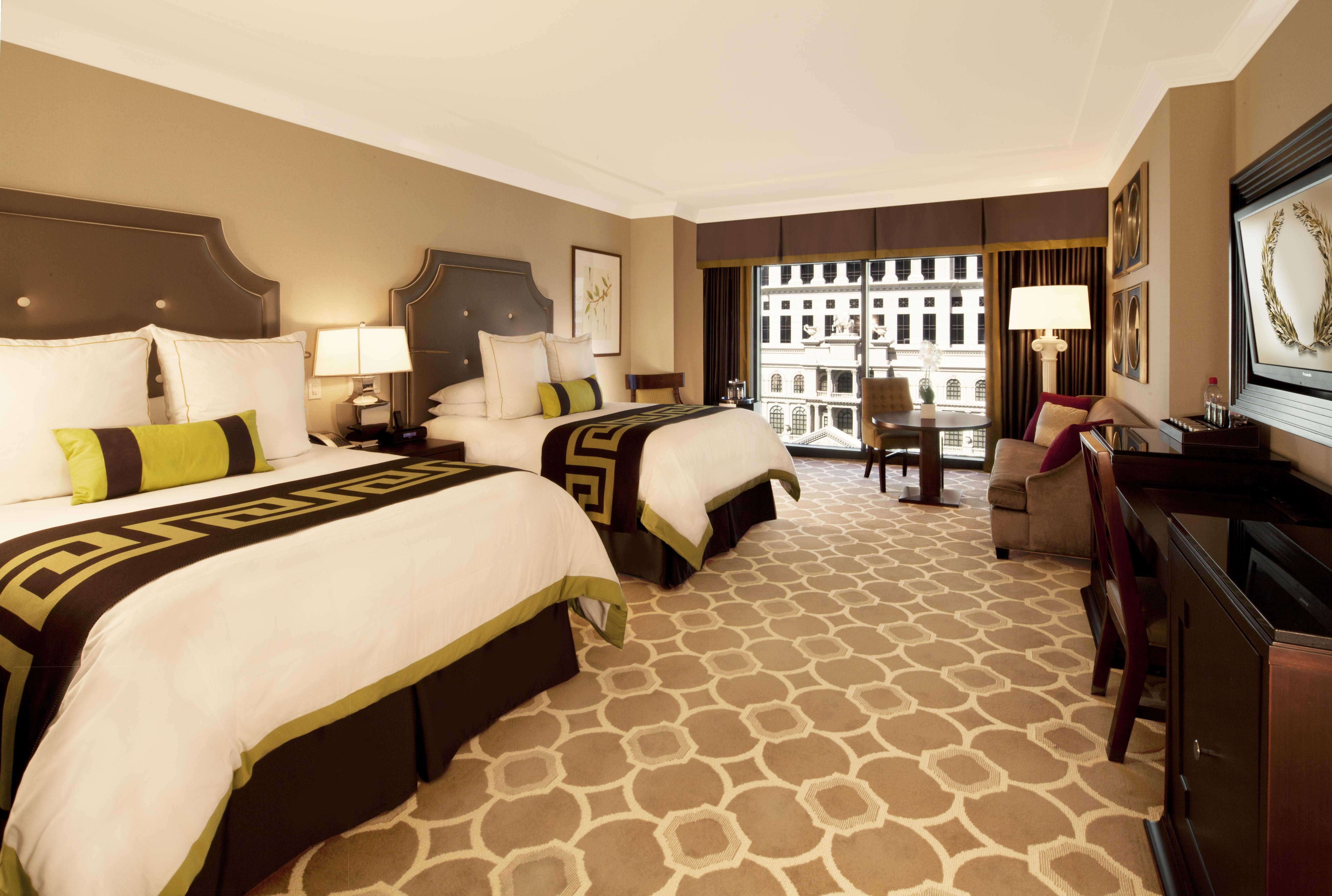 Caesars Palace & Casino Resort 5*