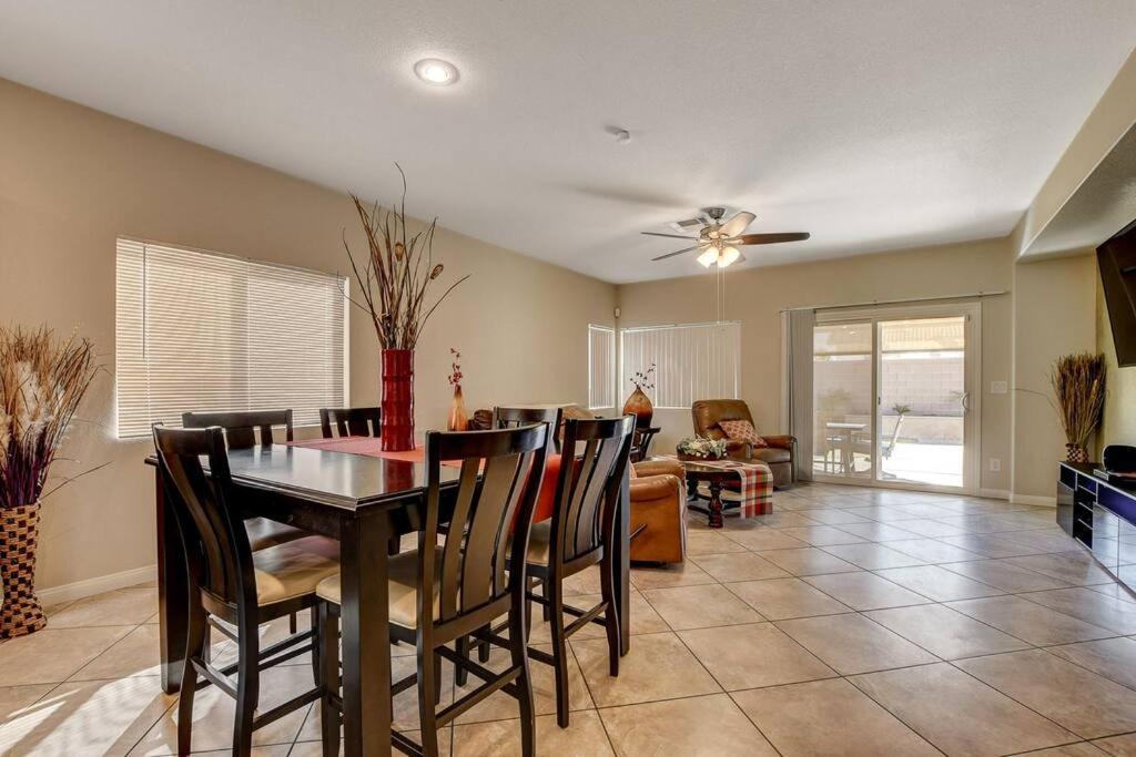 Unique Home! Pool, Jacuzzi 20 Percent Off For Longterm 420 Friendly Outside Only * Las Vegas