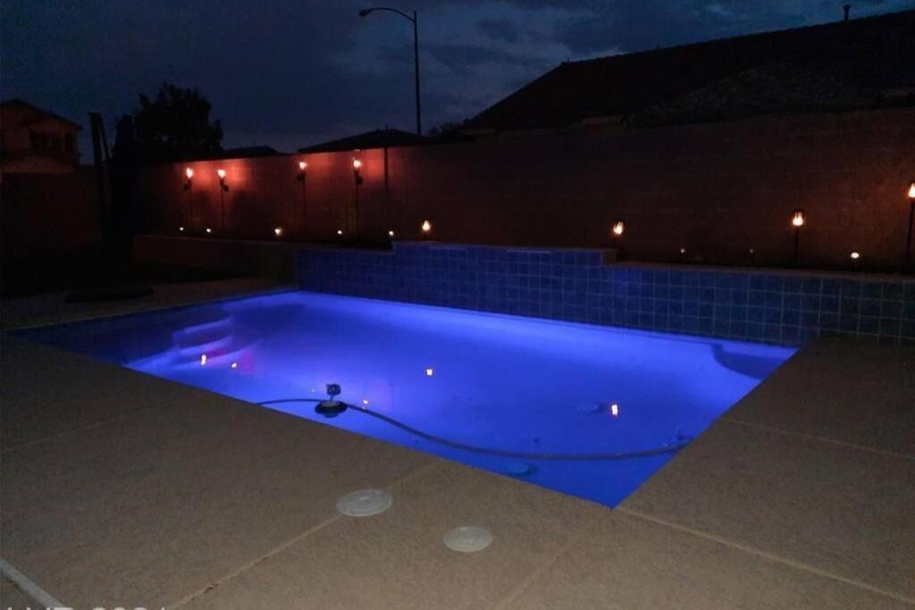 Unique Home! Pool, Jacuzzi 20 Percent Off For Longterm 420 Friendly Outside Only