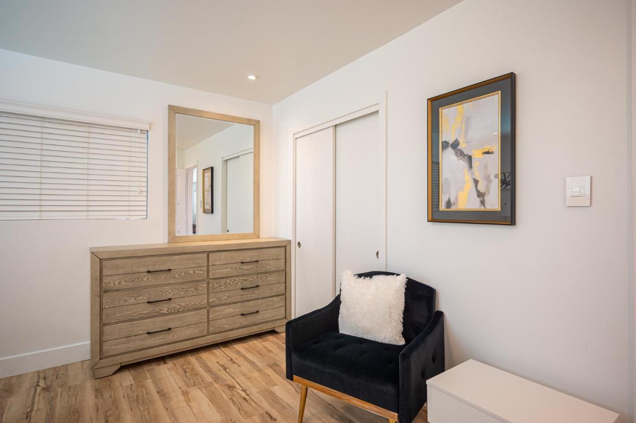 Brand New Home- Center Location Apartment
