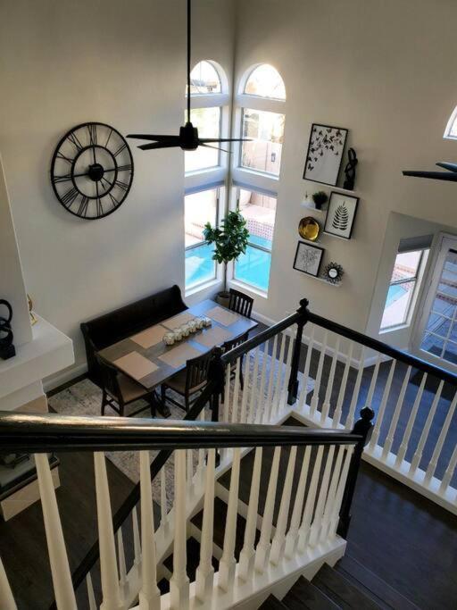 Holiday home Gorgeous Away From 3 Bed 3 Bath W/ Pool *