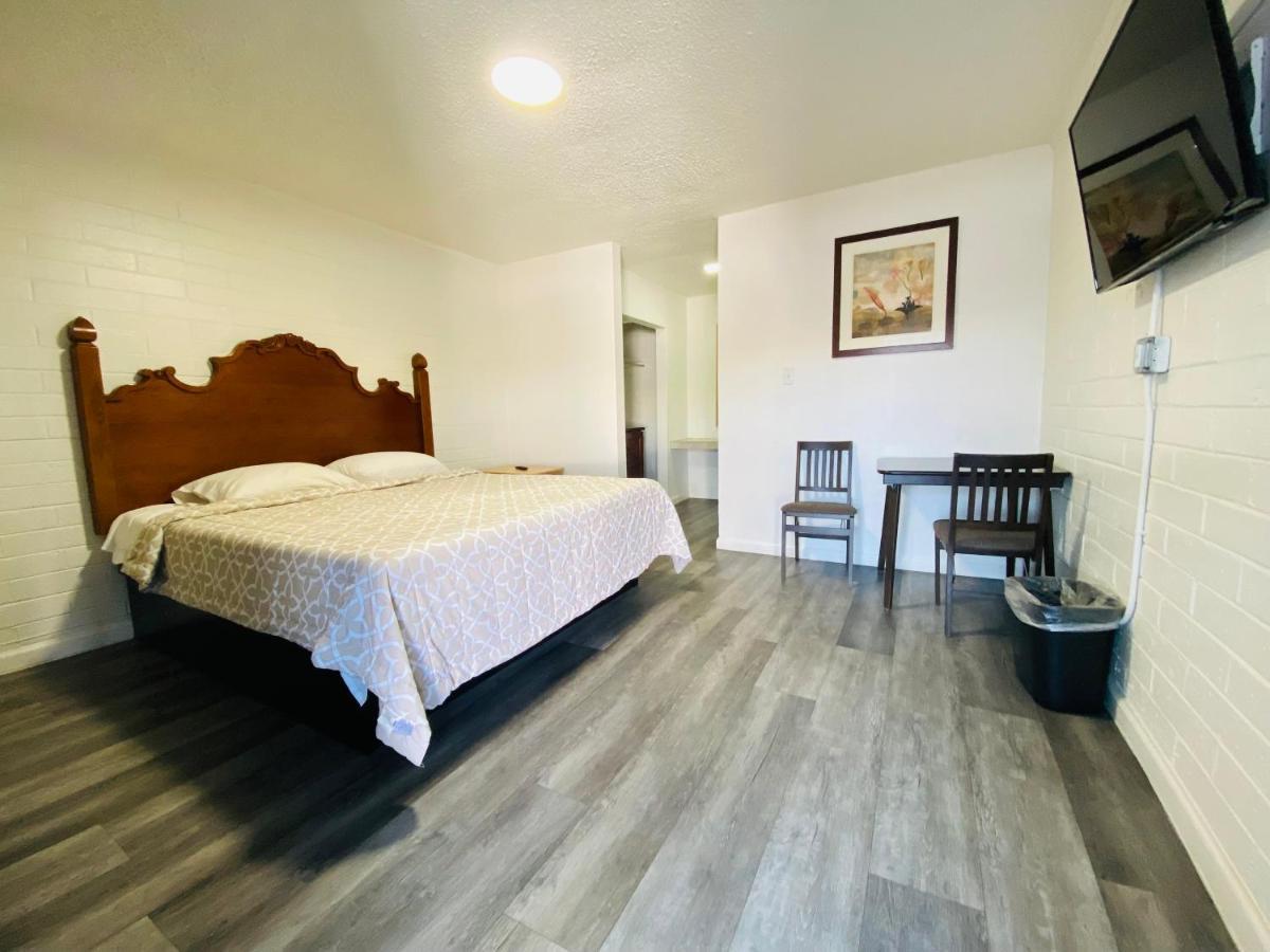 Hotel Lucky Cuss Las Vegas