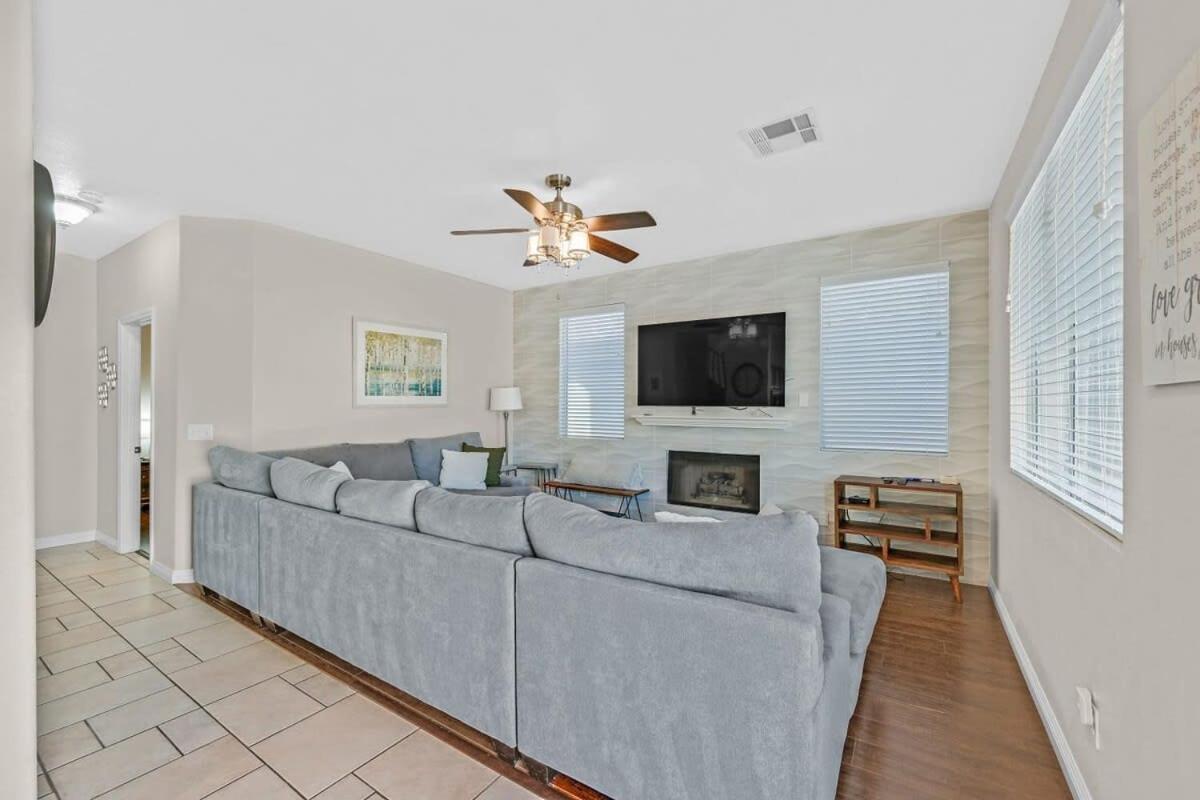 Holiday home Stunning 4br Getaway W Pool, Hot Tub, & Firepit