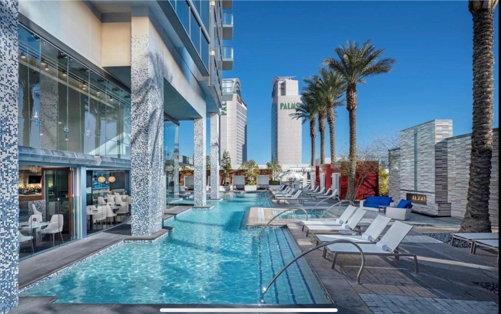 Hotel Palms Place Residential Tower 5*