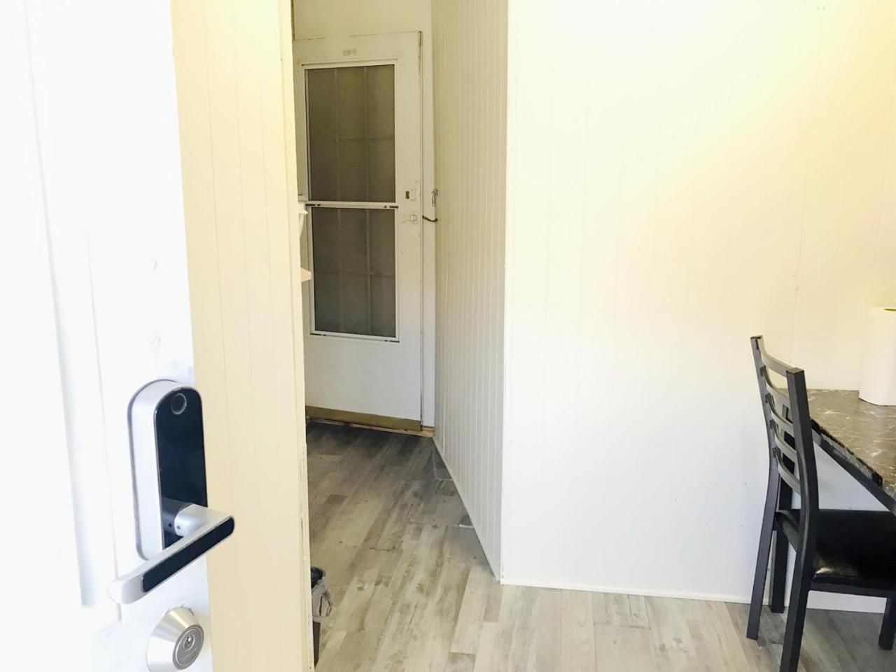 Independent Bedroom With Private Bathroom#2 * Las Vegas