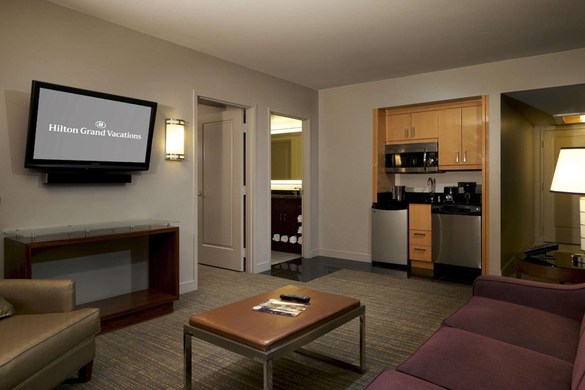 Resort Hilton Grand Vacations Club Elara Center Strip Vegas 3*