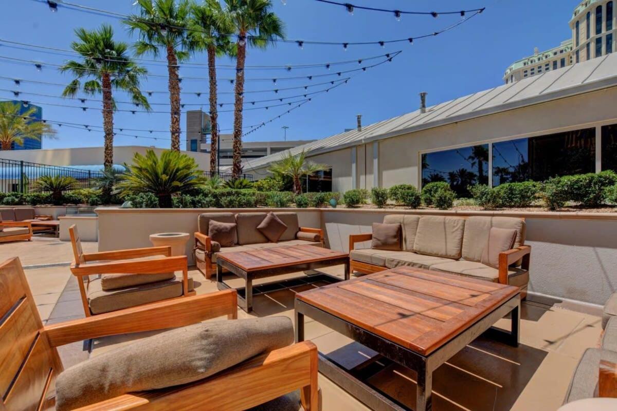 Mgm Signature-16-702 1br 2ba Balcony Holiday home
