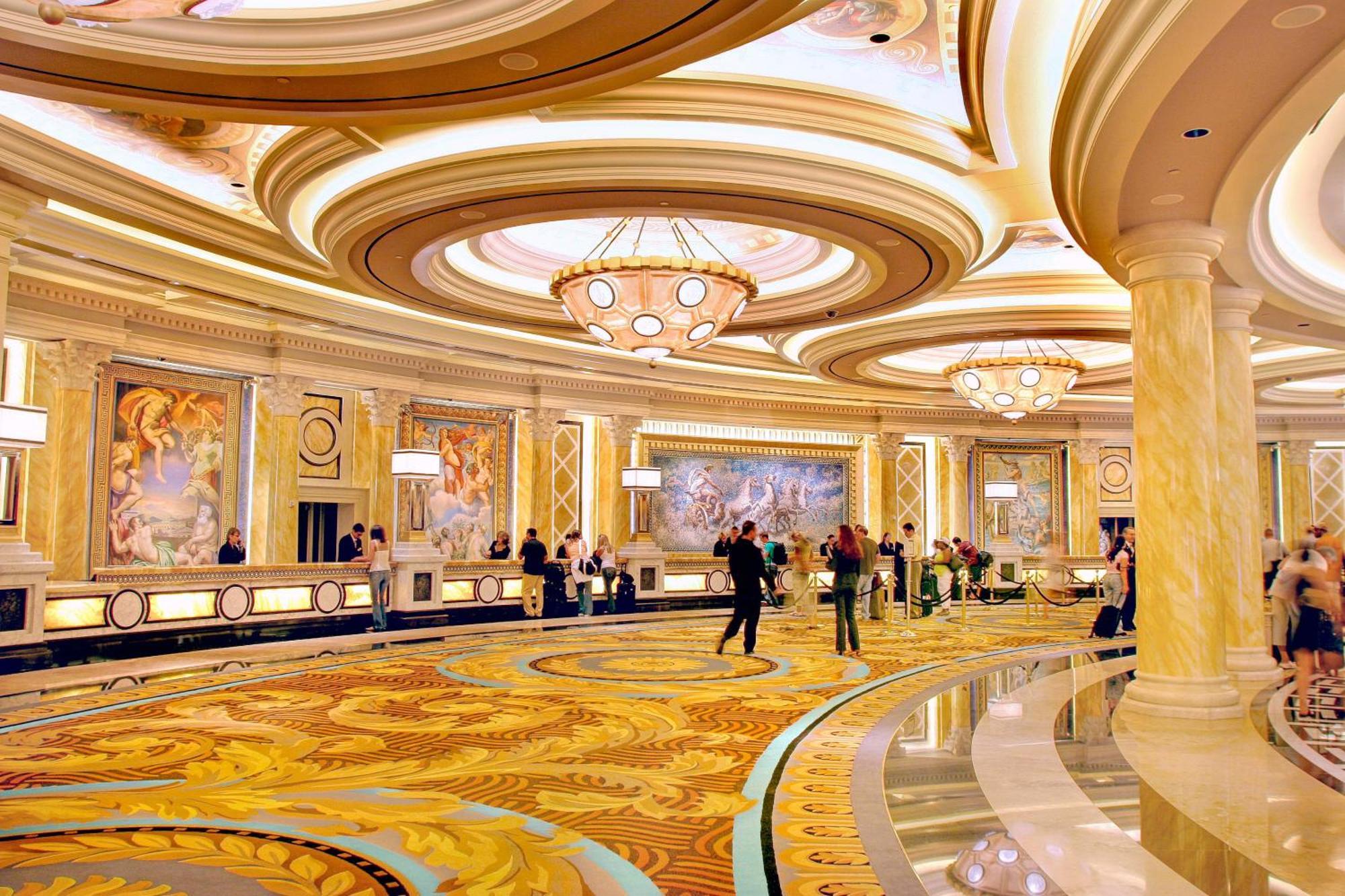Caesars Palace & Casino