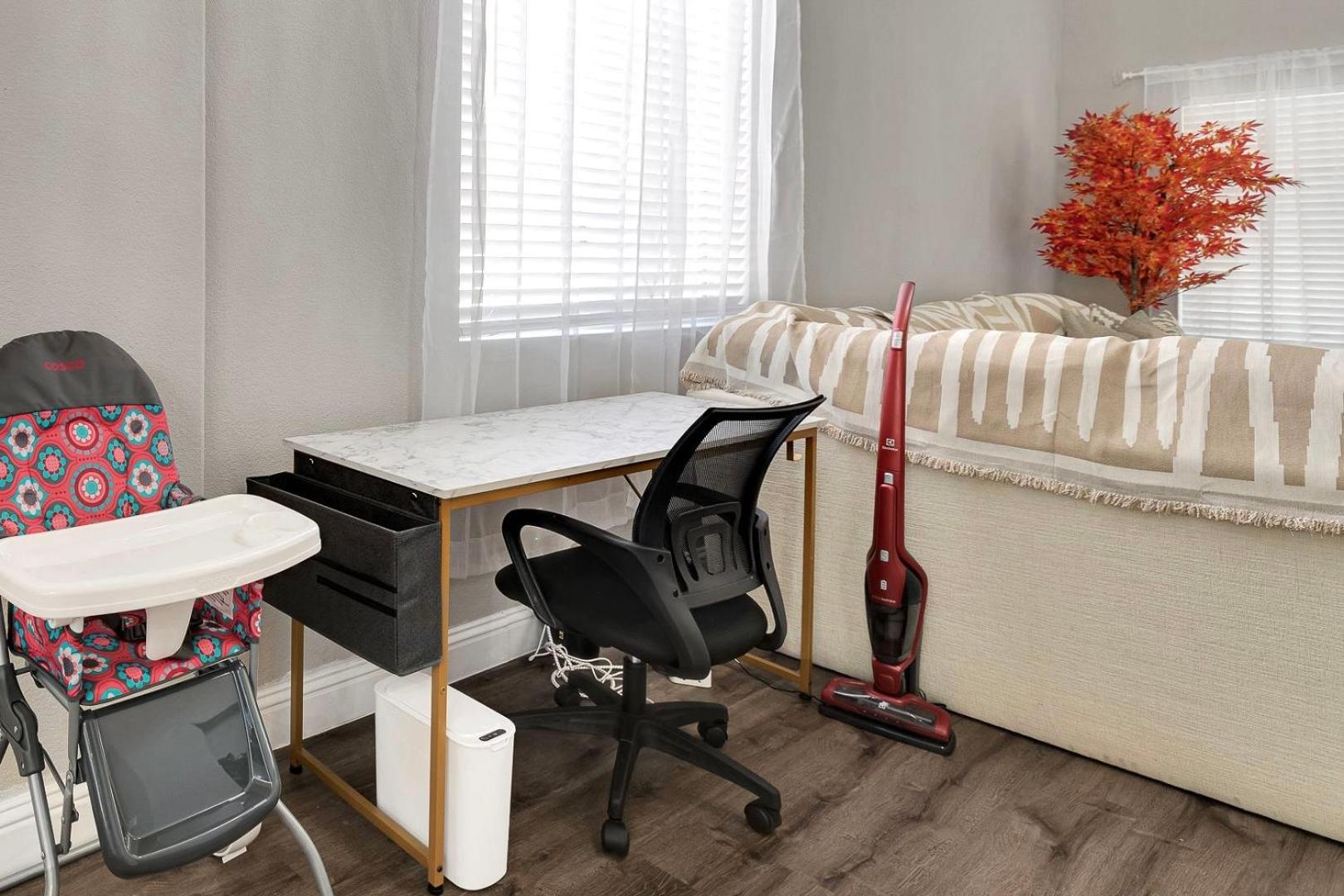 Holiday home Modern In Vegas Near Strip With Pool And Jacuzzi Las Vegas