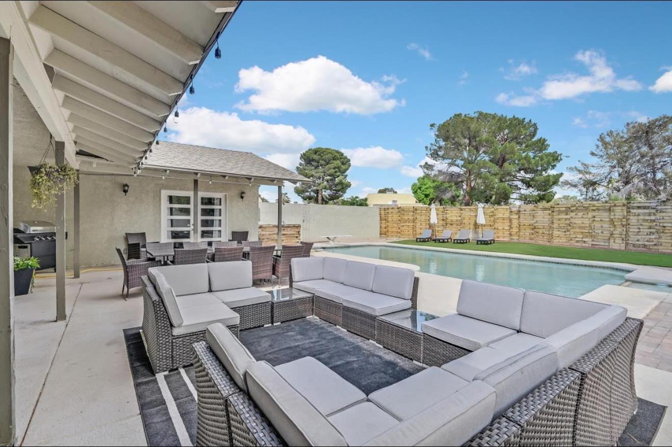 Holiday home 4br Vegas Gem W Pool, Close To Strip, Airport Las Vegas
