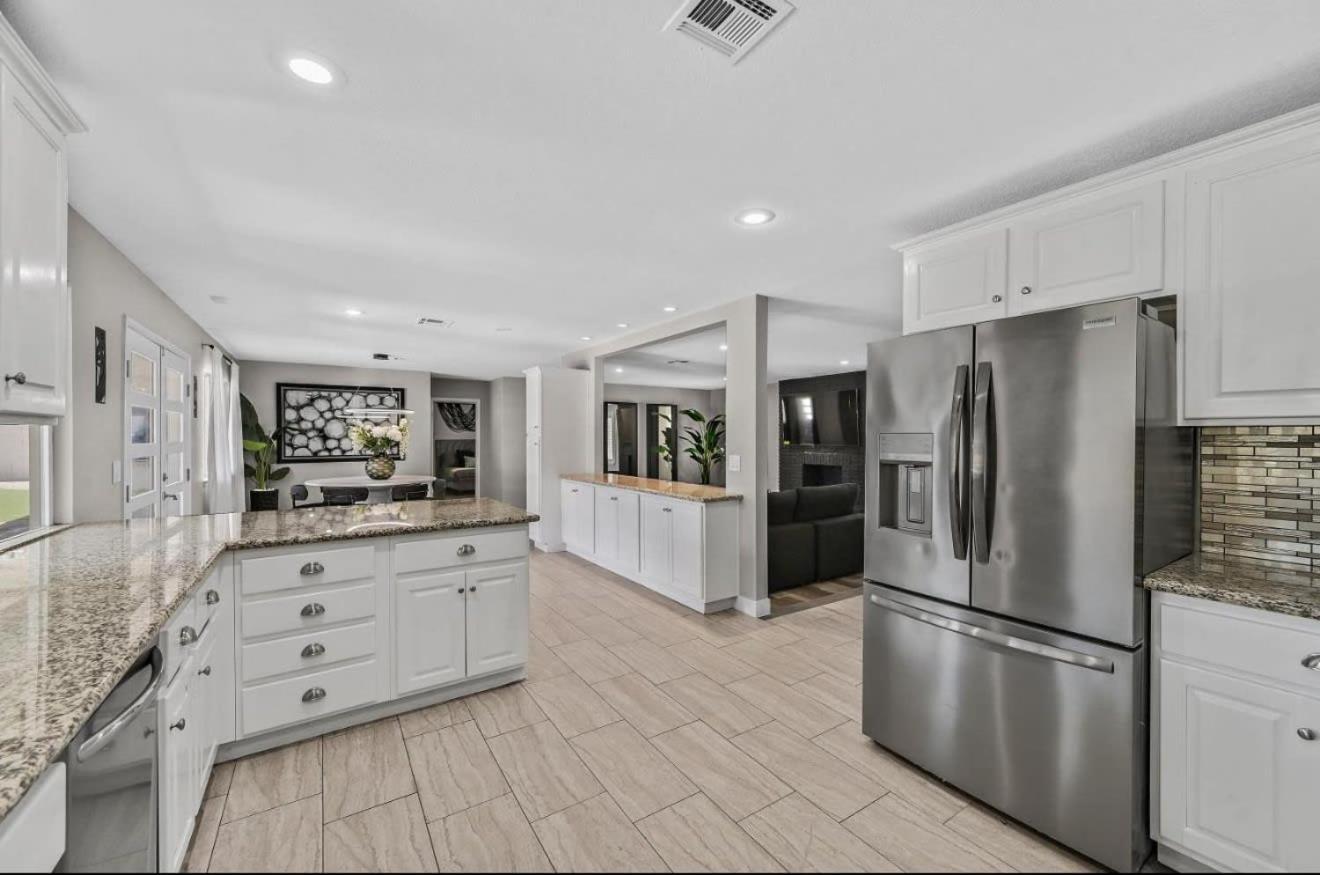 4br Vegas Gem W Pool, Close To Strip, Airport Holiday home Las Vegas