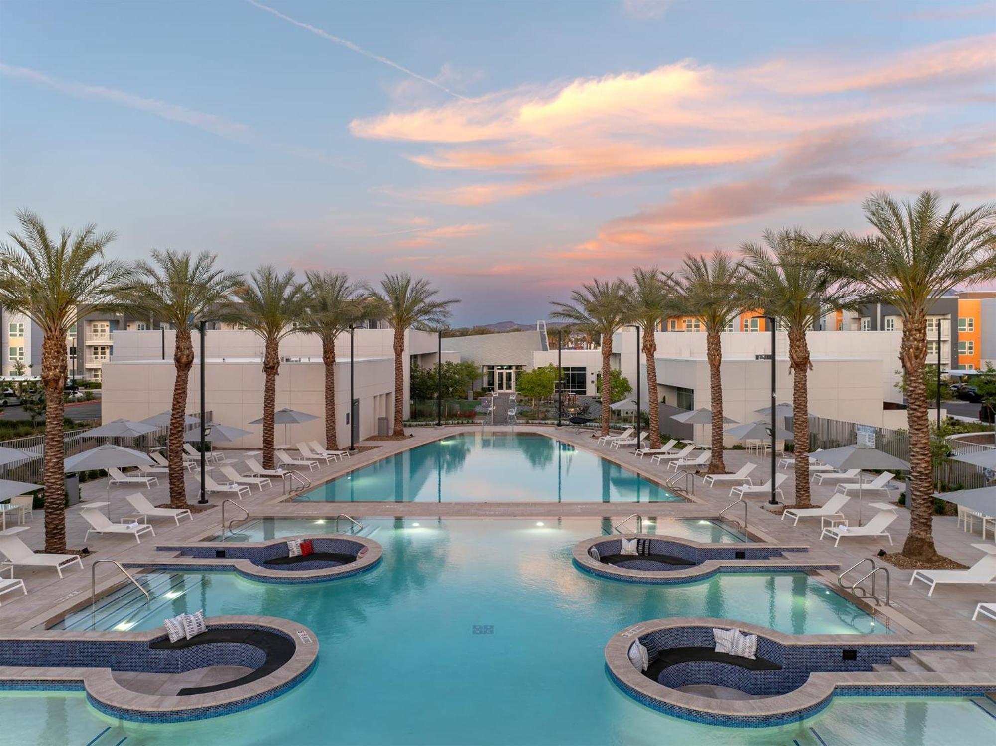 Apartment 1 Bedroom Luxury Ariva *
