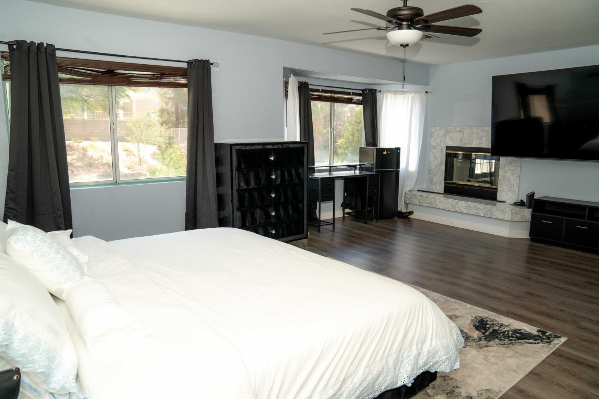 Sin City Sanctuary Estates L 10 Mins From Strip *