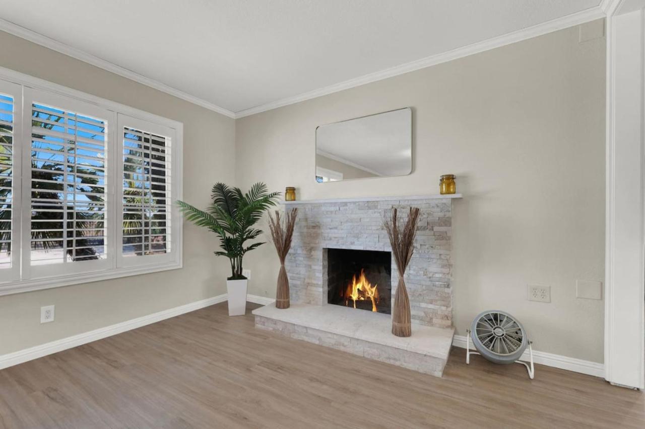 Spacious 4br Den With Pool, Jacuzzi, Bbq, Near Strip * Las Vegas