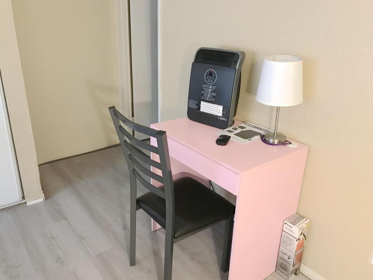 Independent Bedroom With Private Bathroom#2 * Las Vegas