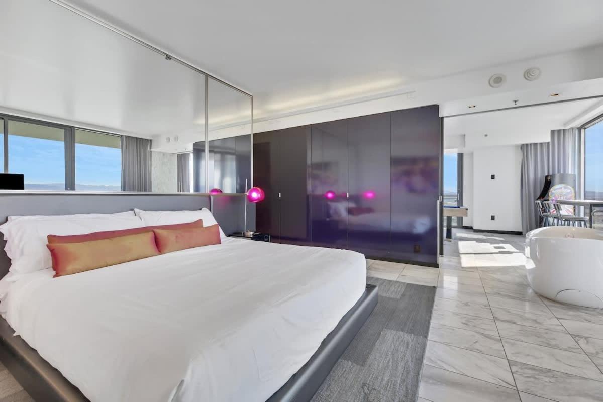 Apartment 1 Bedroom Luxury On 35 Floor With Amazing Strip Views