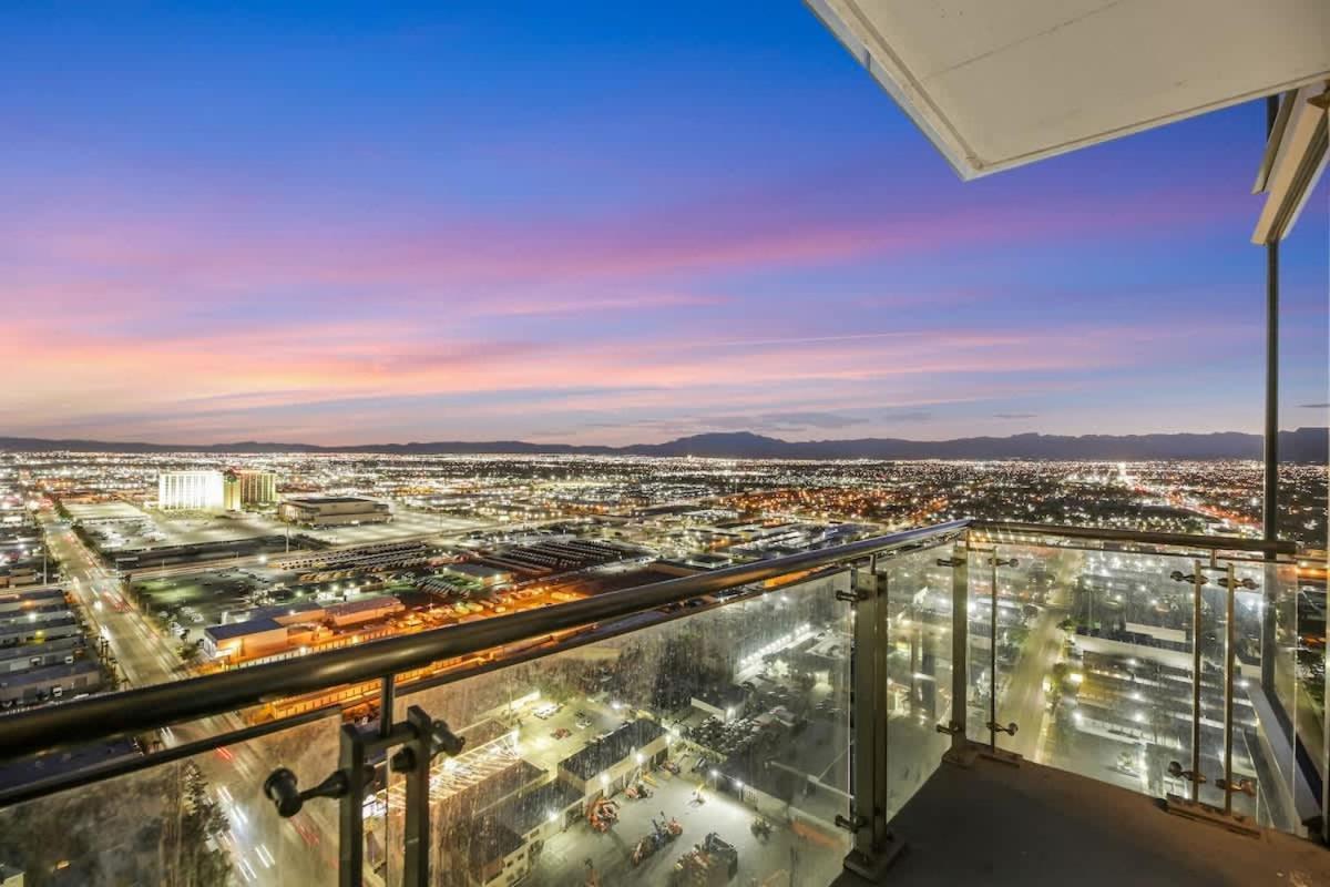 1 Bedroom Luxury On 35 Floor With Amazing Strip Views Las Vegas