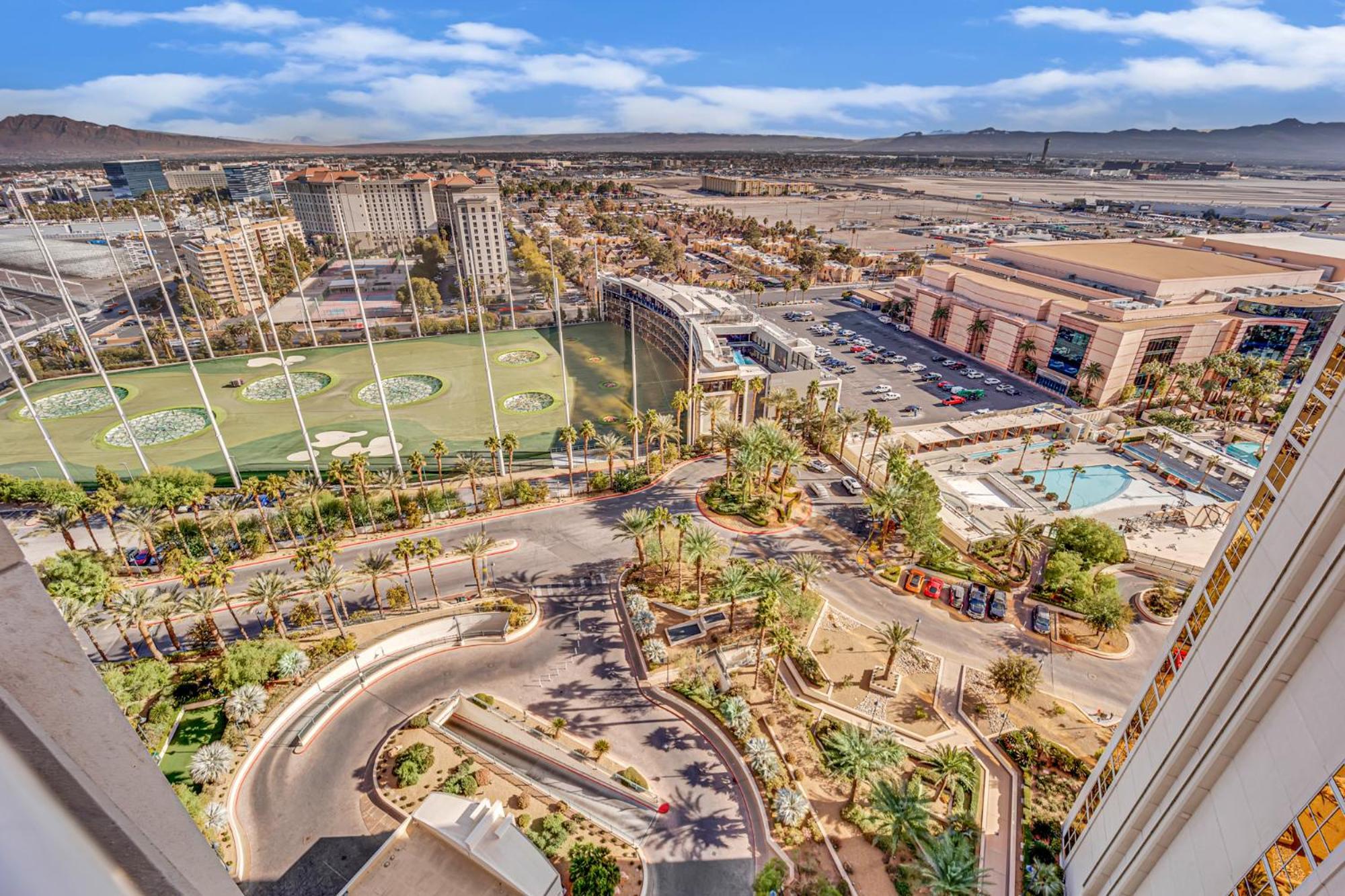 Kintsugi Retreat-condo-stripview-no Fee