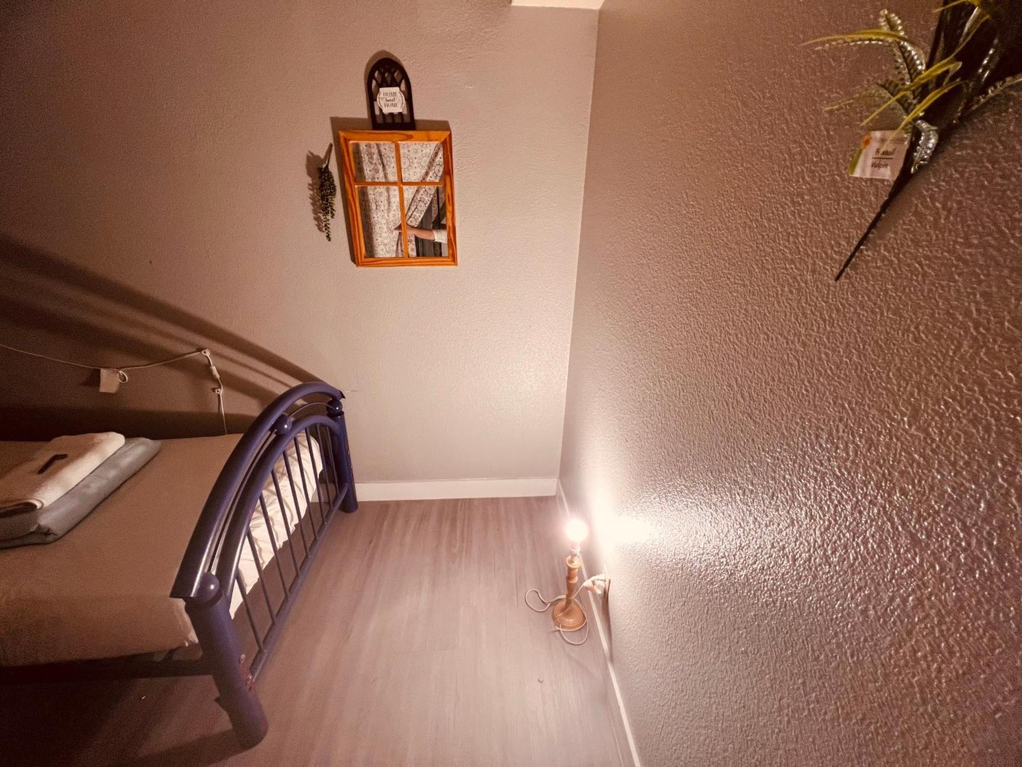 Homestay Vegas Simple Bed Share Las Vegas