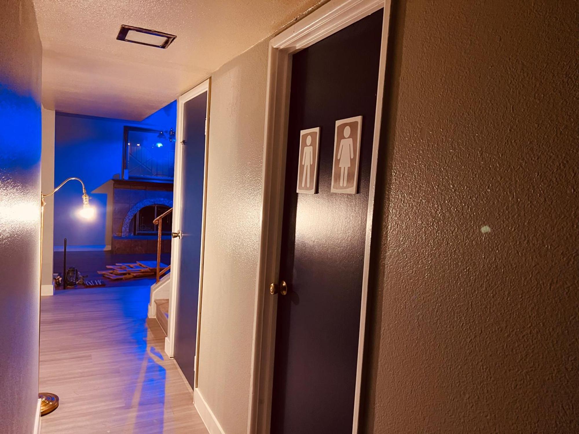 Vegas Simple Bed Share *