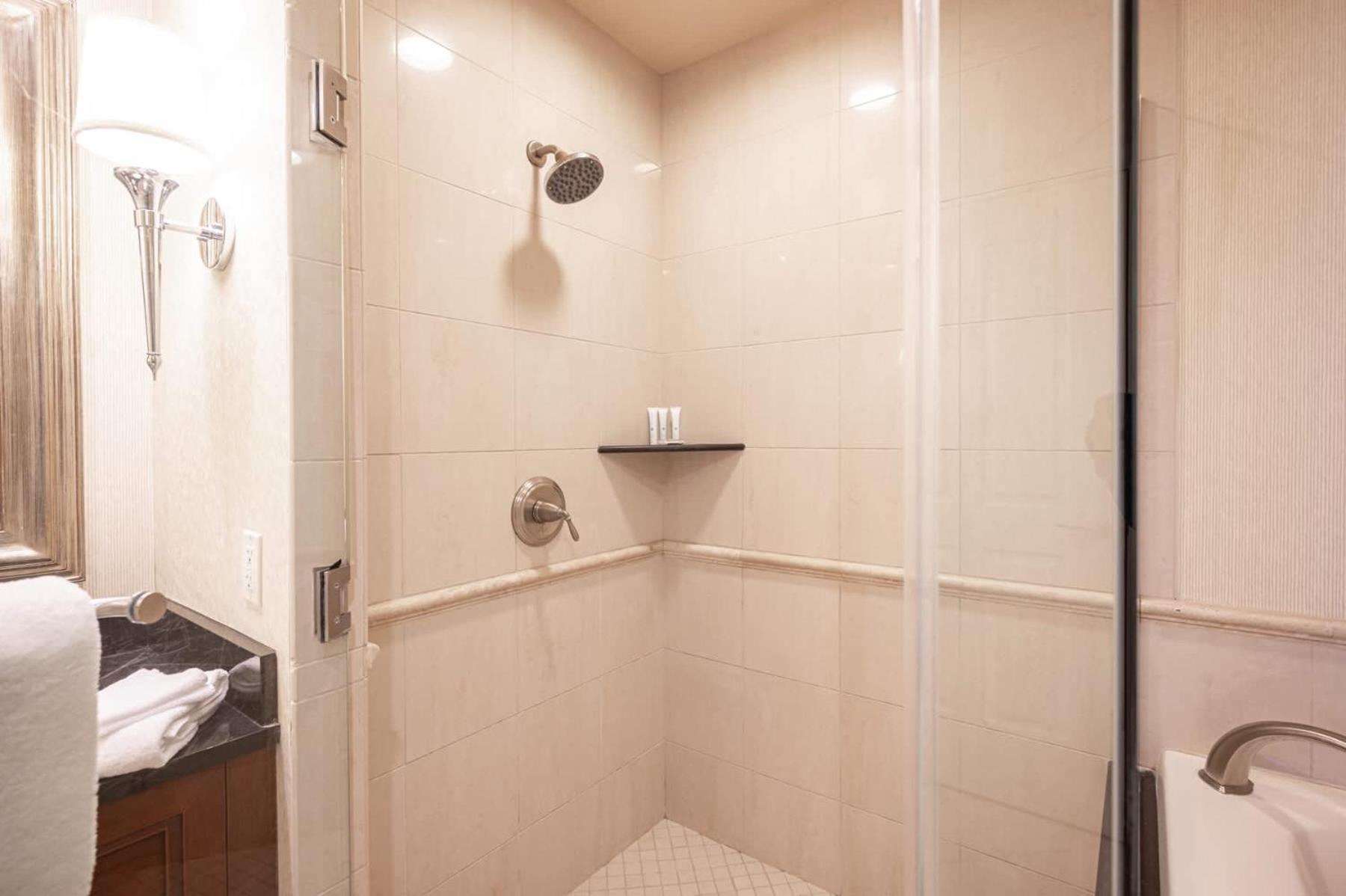 Holiday home No Fee Stripview Balcony+ Free Valet+ Pool Las Vegas