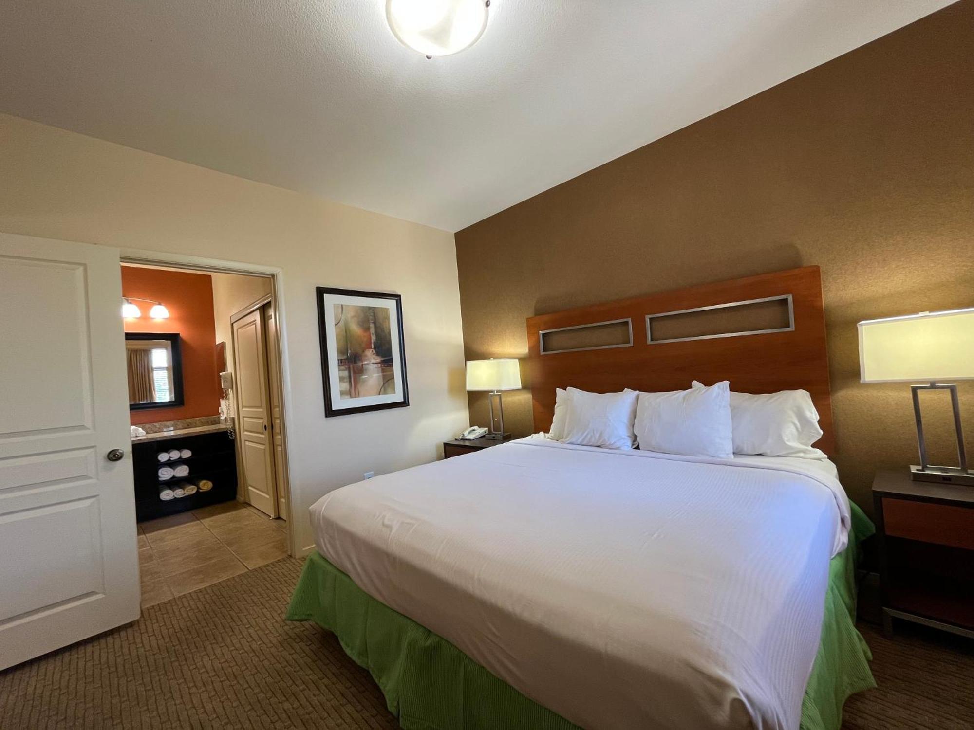 The Cliffs At Peace Canyon Las Vegas