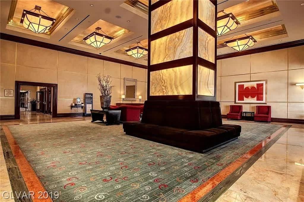Stunning 1br Strip Views W Balcony 17701 Apartment Las Vegas