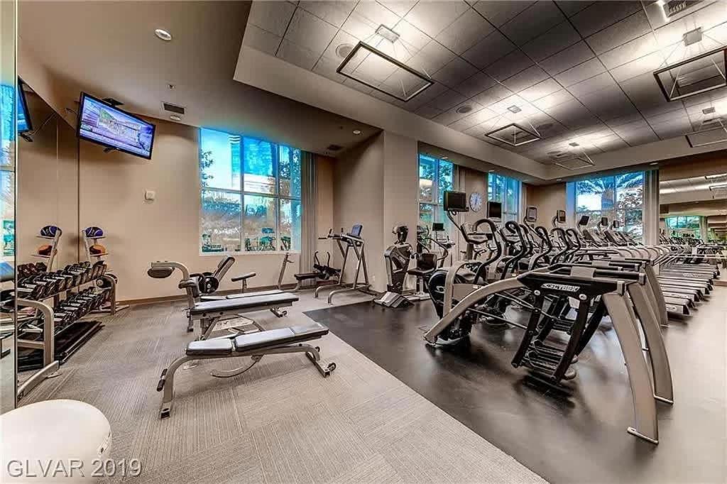 Apartment Stunning 1br Strip Views W Balcony 17701 Las Vegas