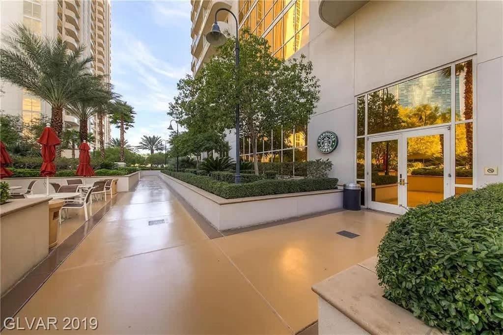 Stunning 1br Strip Views W Balcony 17701 *