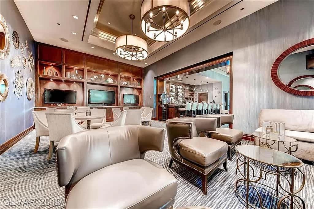 Stunning 1br Strip Views W Balcony 17701 Las Vegas