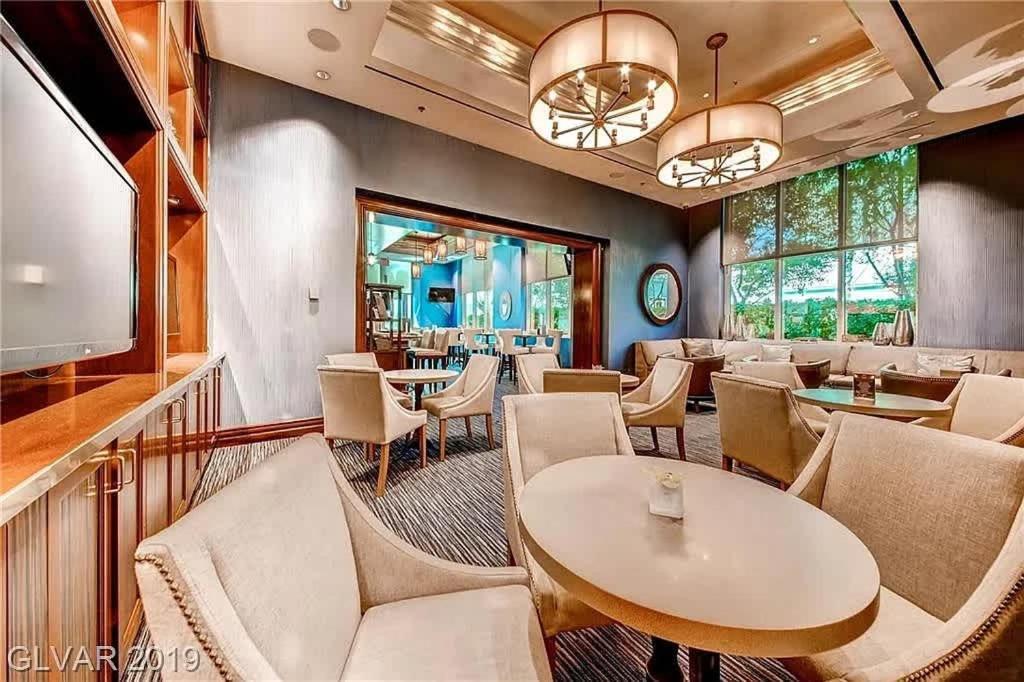 Stunning 1br Strip Views W Balcony 17701 Apartment Las Vegas