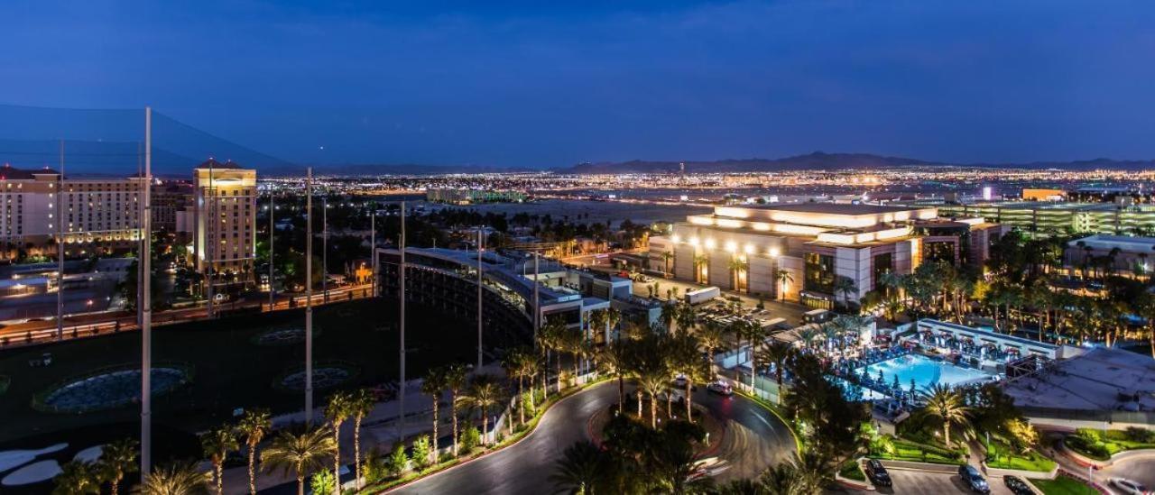 Stunning 1br Strip Views W Balcony 17701 Las Vegas