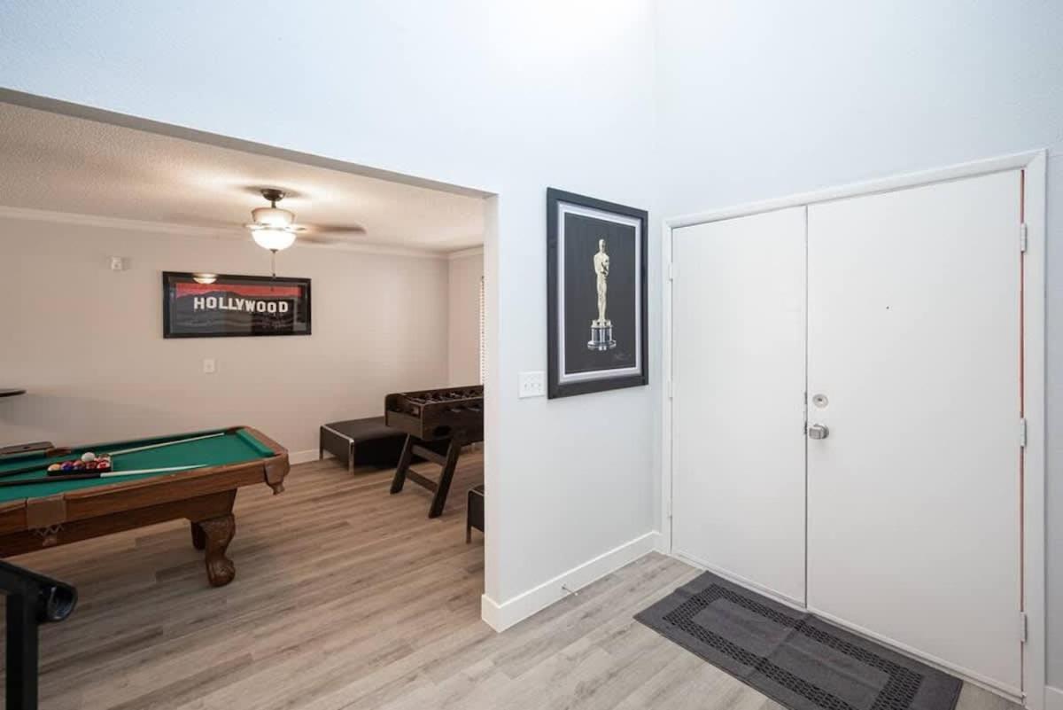 Holiday home Vibrant Vegas Getaway W Pool Close To The Strip