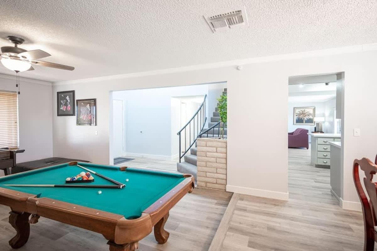 Holiday home Vibrant Vegas Getaway W Pool Close To The Strip Las Vegas