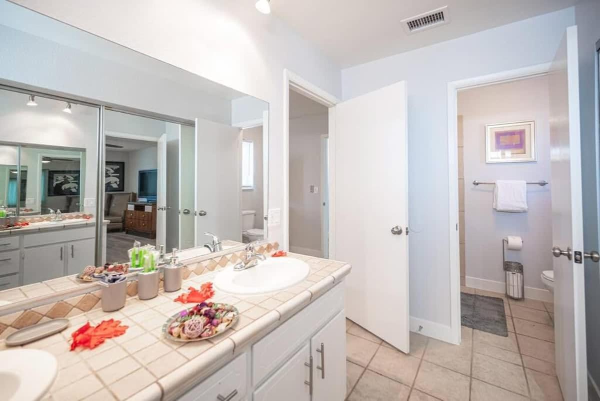 Holiday home Vibrant Vegas Getaway W Pool Close To The Strip *