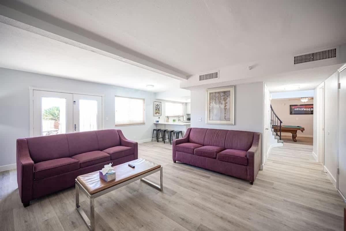Vibrant Vegas Getaway W Pool Close To The Strip * Las Vegas