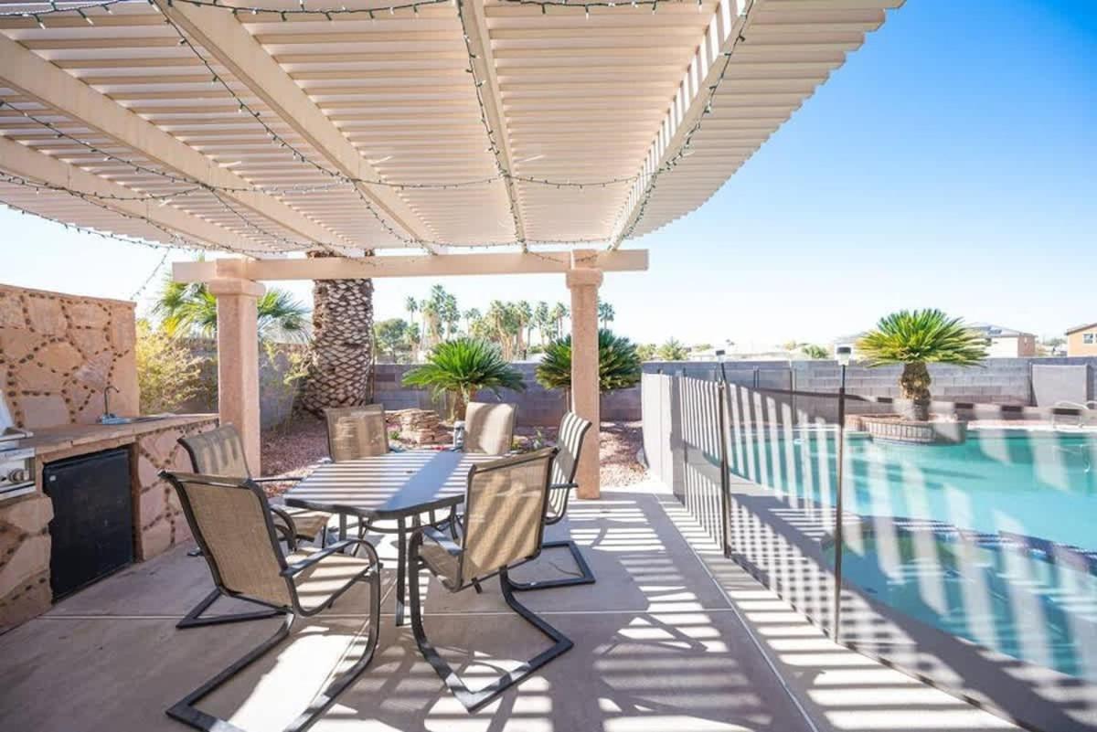 Holiday home Vibrant Vegas Getaway W Pool Close To The Strip *