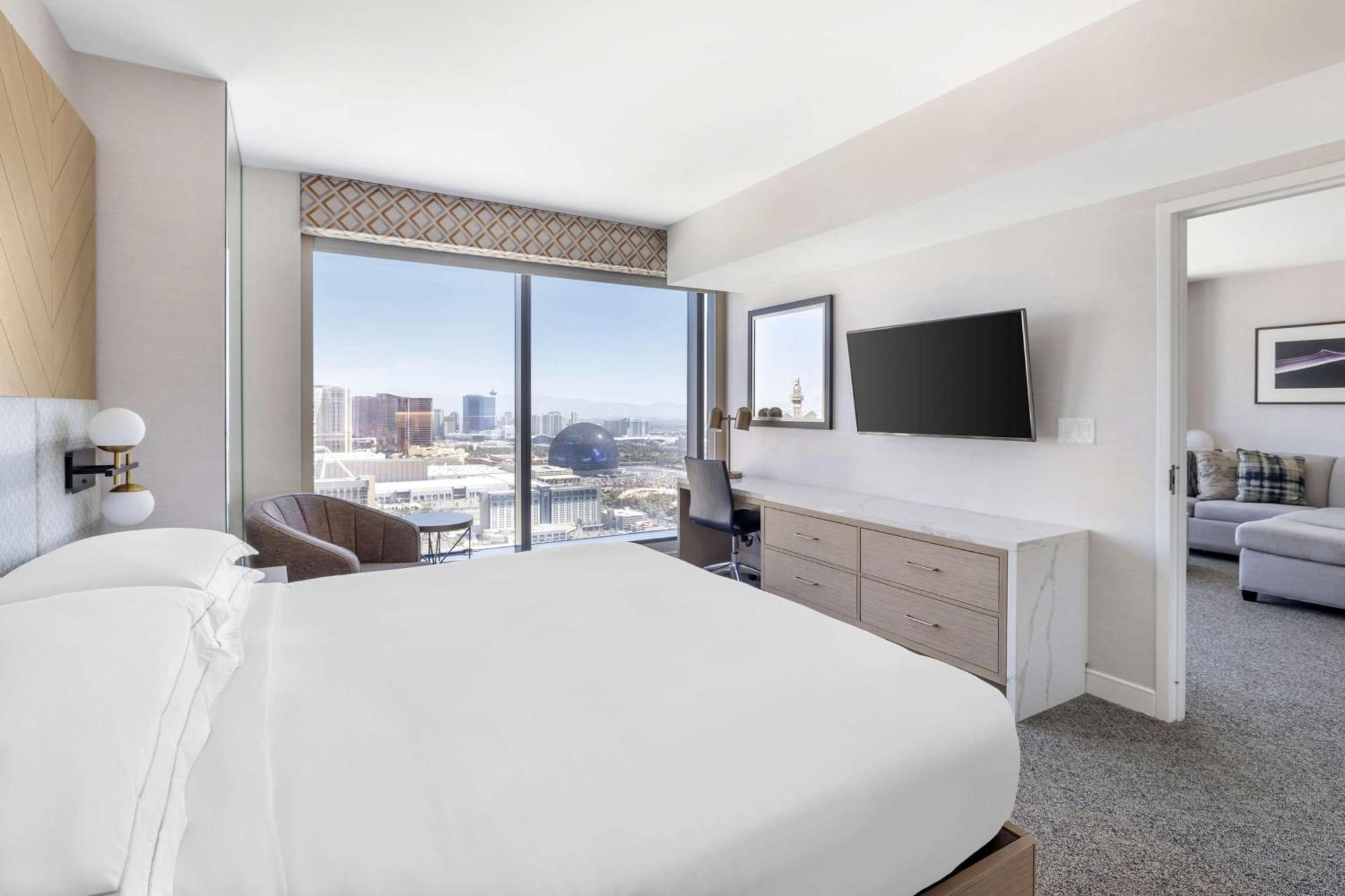 Hilton Grand Vacations Club Elara Center Strip Vegas Resort Las Vegas