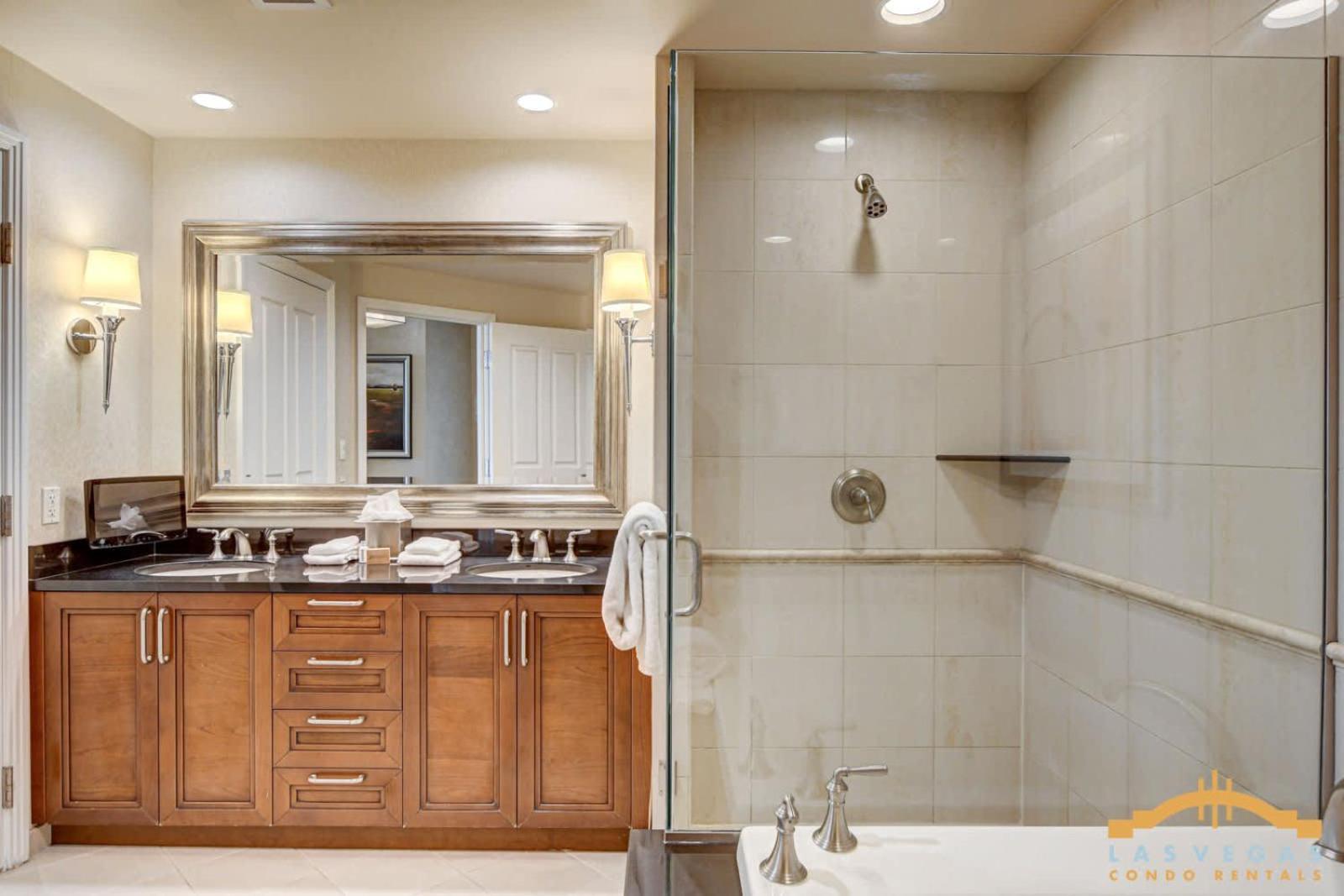 Mgm Signature-23-606 Jacuzzi Holiday home *