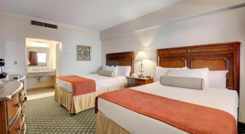 El Cortez & Casino - 21 And Over Only (adults Only)