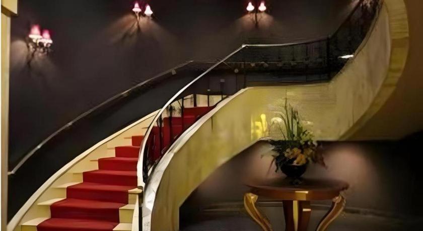 El Cortez & Casino - 21 And Over Only (adults Only) Las Vegas