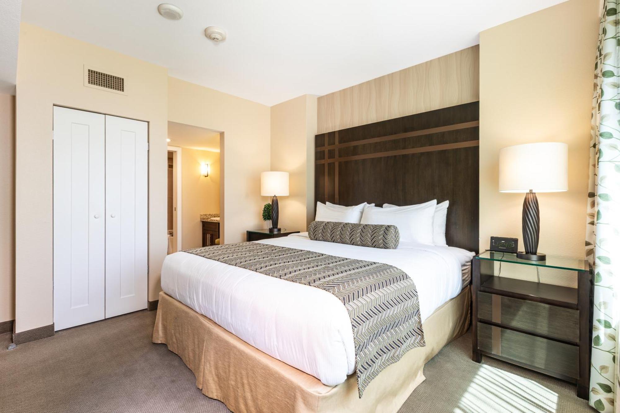 The Berkley, Vegas 4*