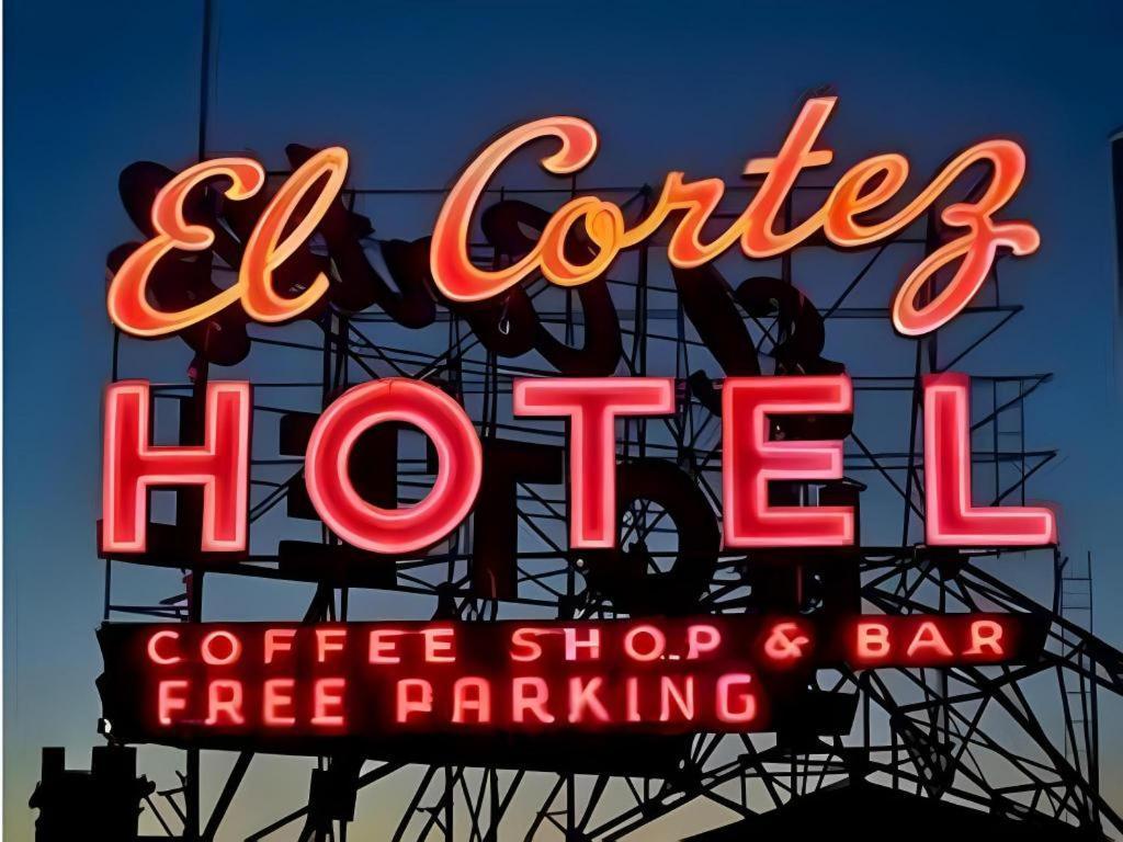 El Cortez & Casino - 21 And Over Only (adults Only) Las Vegas