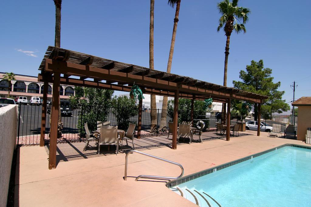 Americas Value Downtown Vegas Hotel 2*