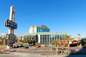 New Frontier Hotel 2*